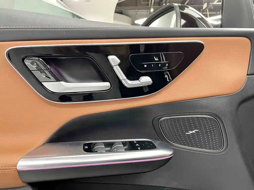 Mercedes-Benz GLC — миниатюра 13
