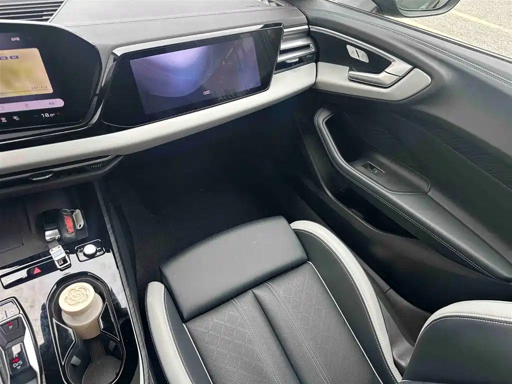Audi A5L — миниатюра 18
