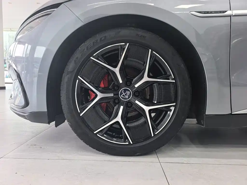 BYD Han — миниатюра 21