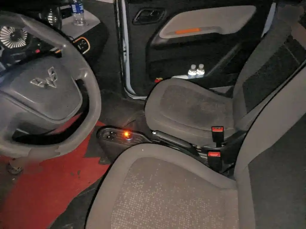Wuling MINIEV — миниатюра 12