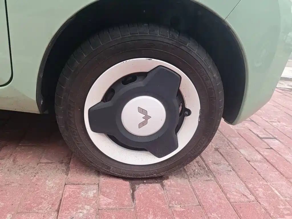 Wuling MINIEV — миниатюра 25