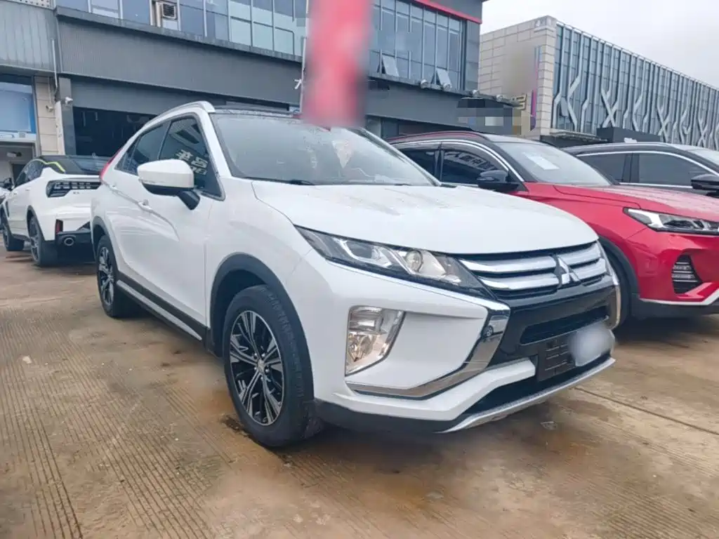 Mitsubishi Eclipse Cross — миниатюра 4