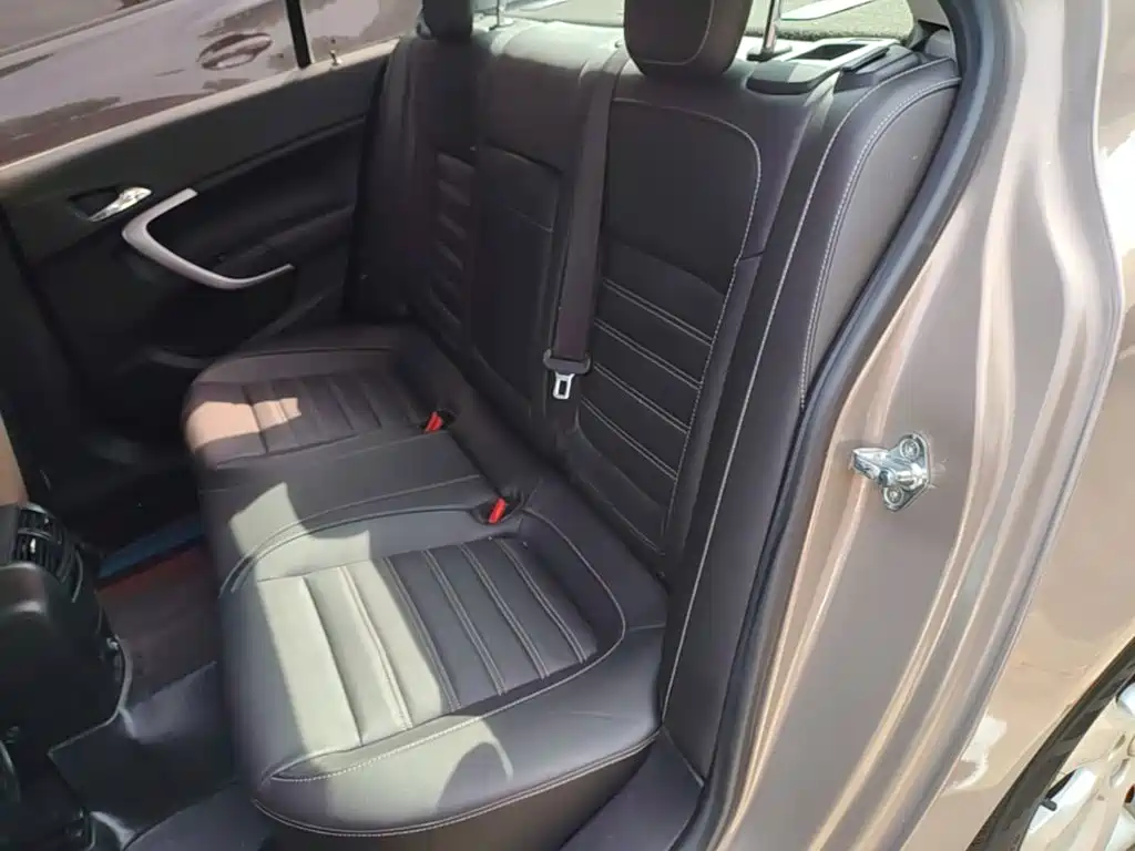 Buick Regal — миниатюра 17