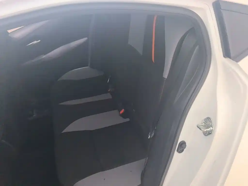 Toyota Corolla — миниатюра 17