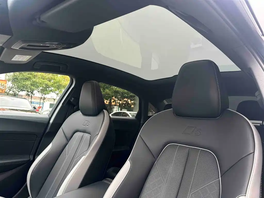 Audi A5L — миниатюра 23