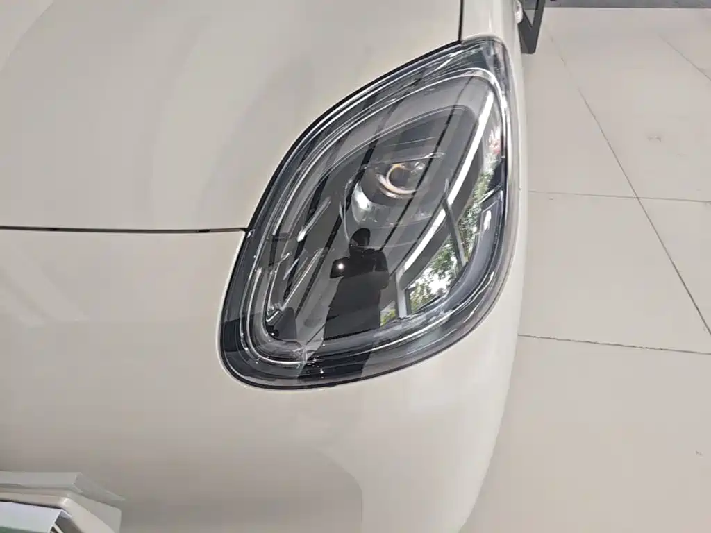 Wuling MINIEV — миниатюра 24