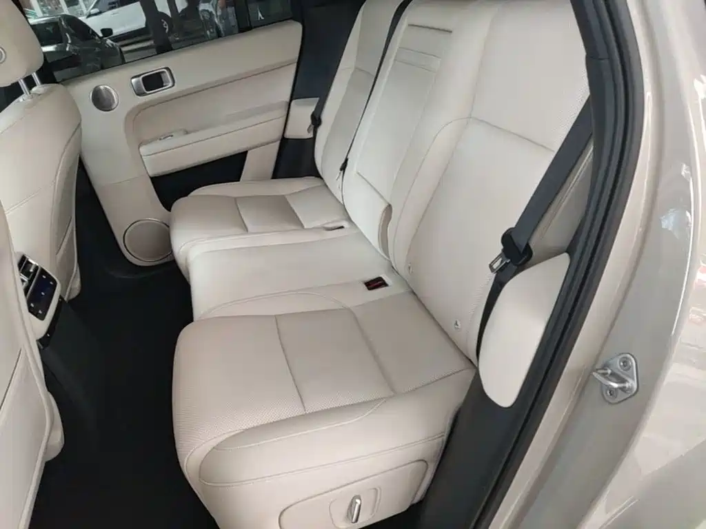 Li Auto Li L6 — миниатюра 17