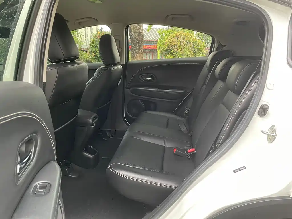 Honda Vezel 2017 1.5L CVT Comfort