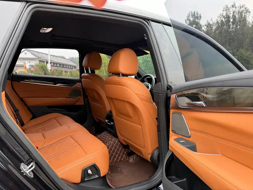 BMW 6 Series GT — миниатюра 11