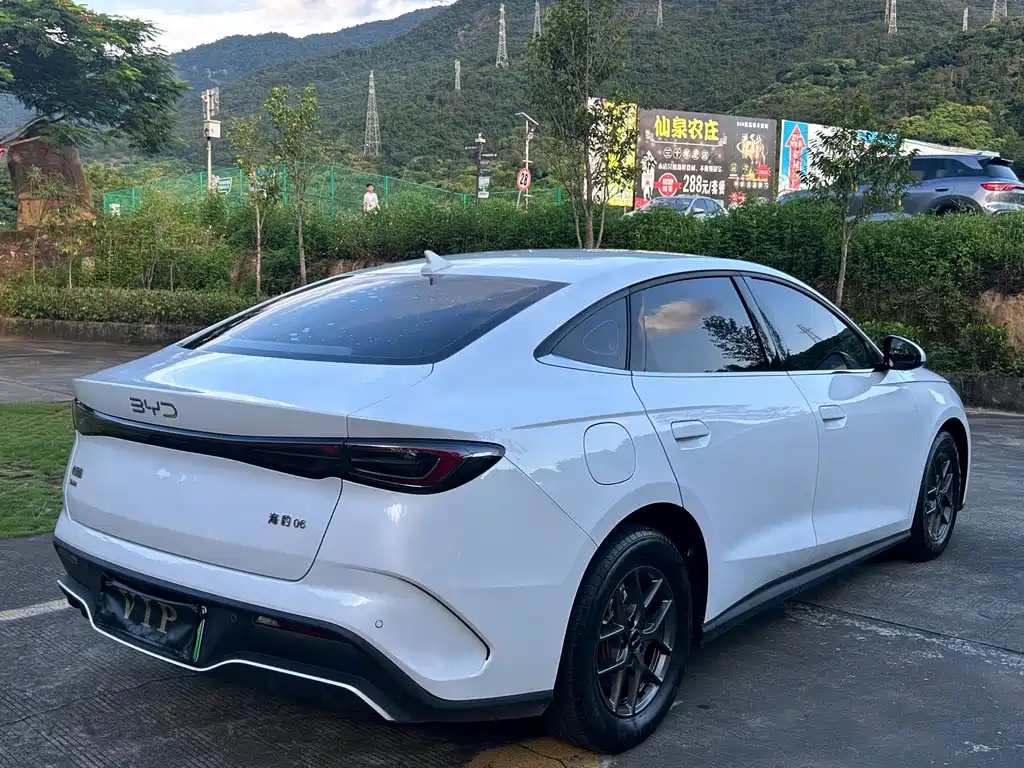 BYD Seal 06 — миниатюра 12