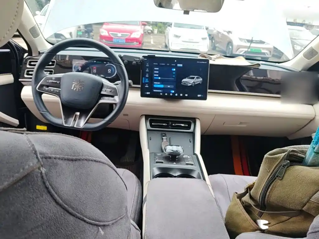 BYD Qin L — миниатюра 10