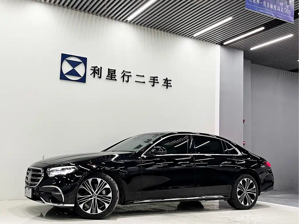 Mercedes-Benz E-Class 2025