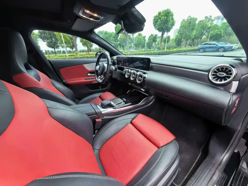 Mercedes-Benz CLA AMG — миниатюра 7