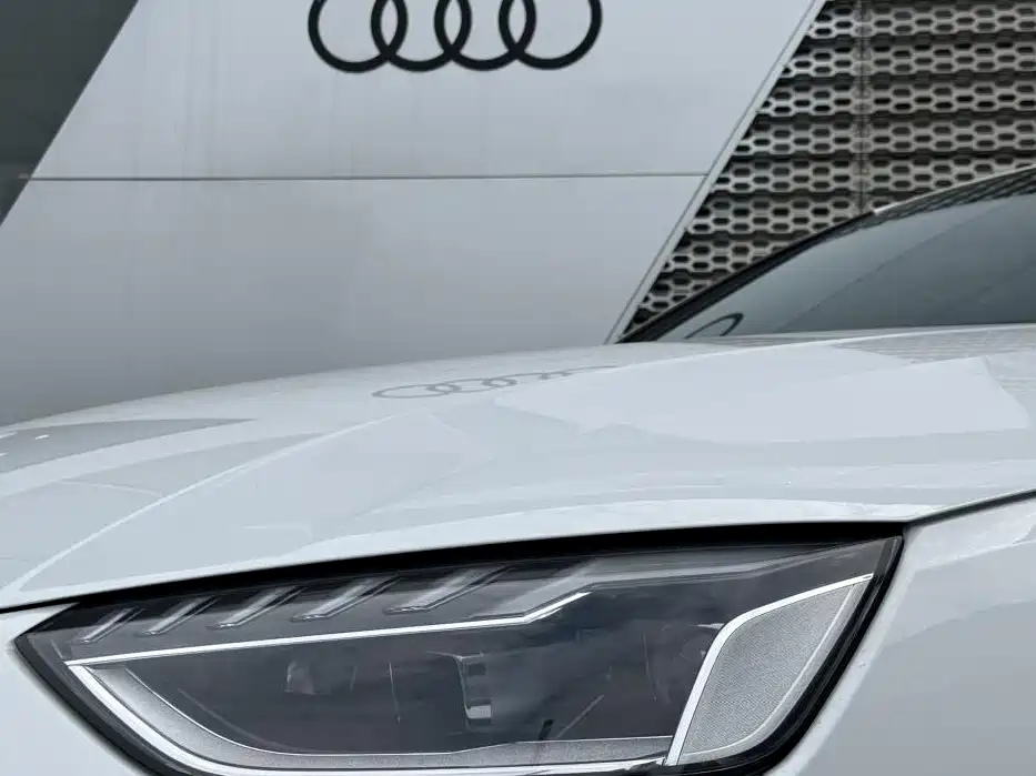 Audi A4L — миниатюра 10