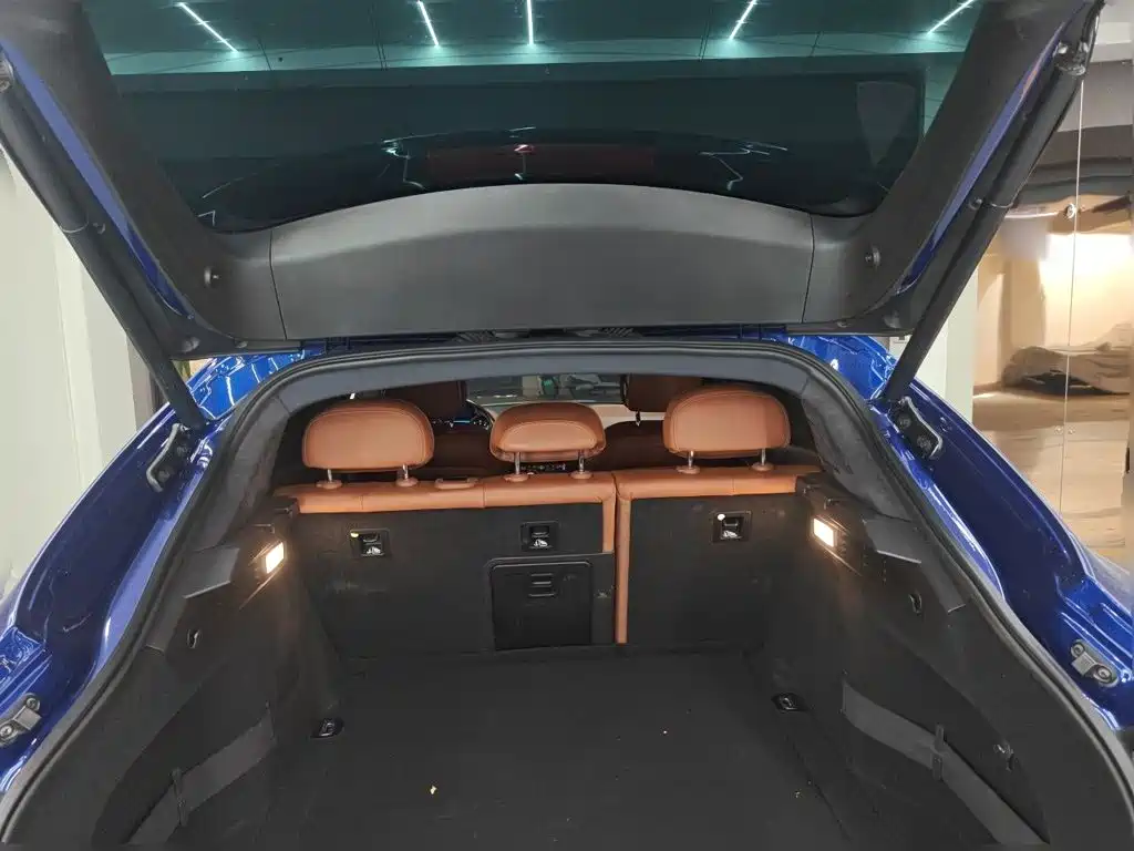 Maserati Levante — миниатюра 10