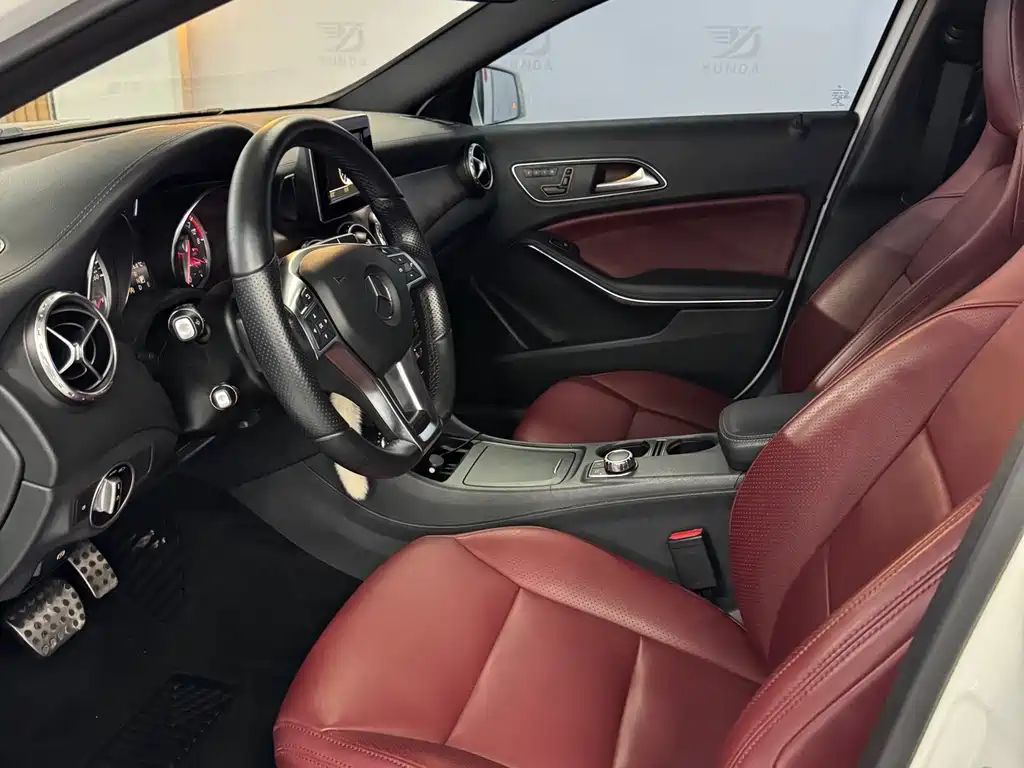 Mercedes-Benz GLA — миниатюра 4
