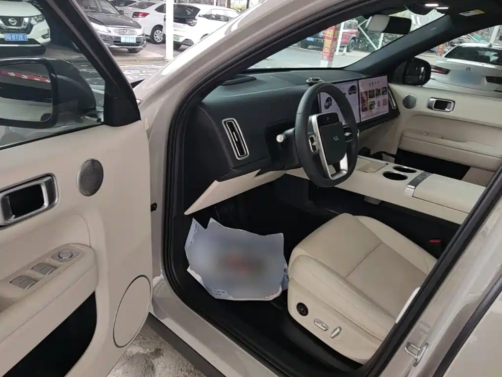 Li Auto Li L6 — миниатюра 16