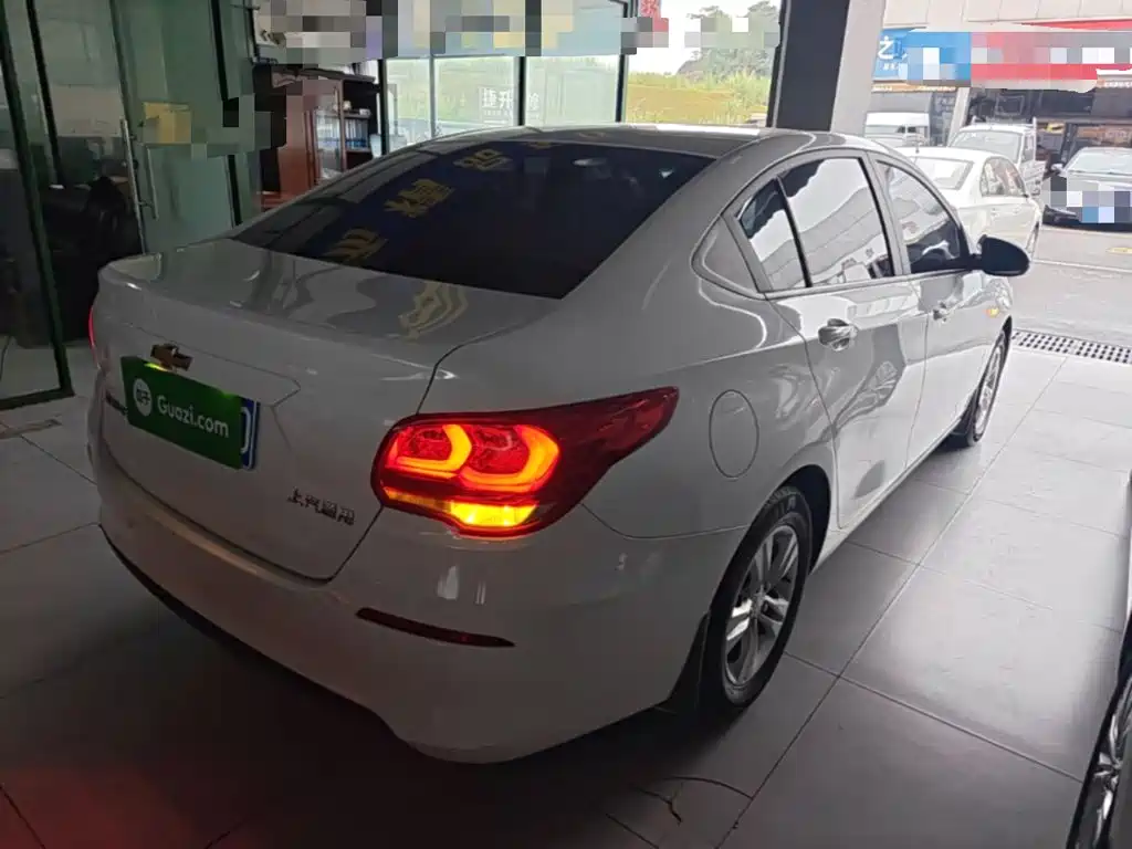Chevrolet Cavalier — миниатюра 7
