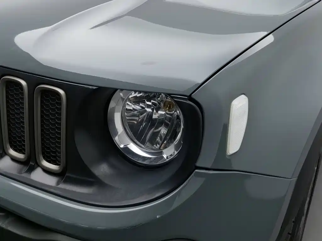Jeep Renegade — миниатюра 7