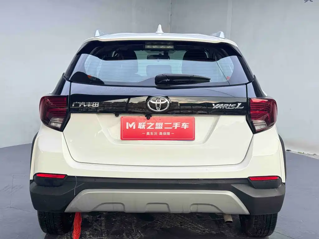 Toyota Yaris L — миниатюра 5