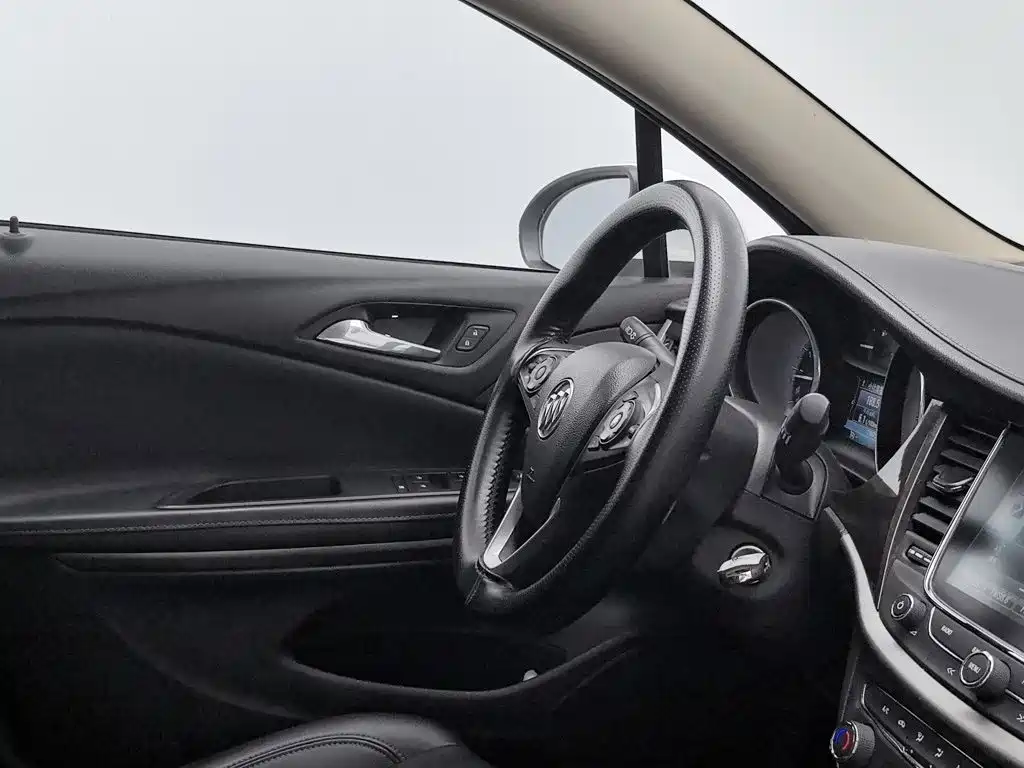 Buick Verano — миниатюра 22