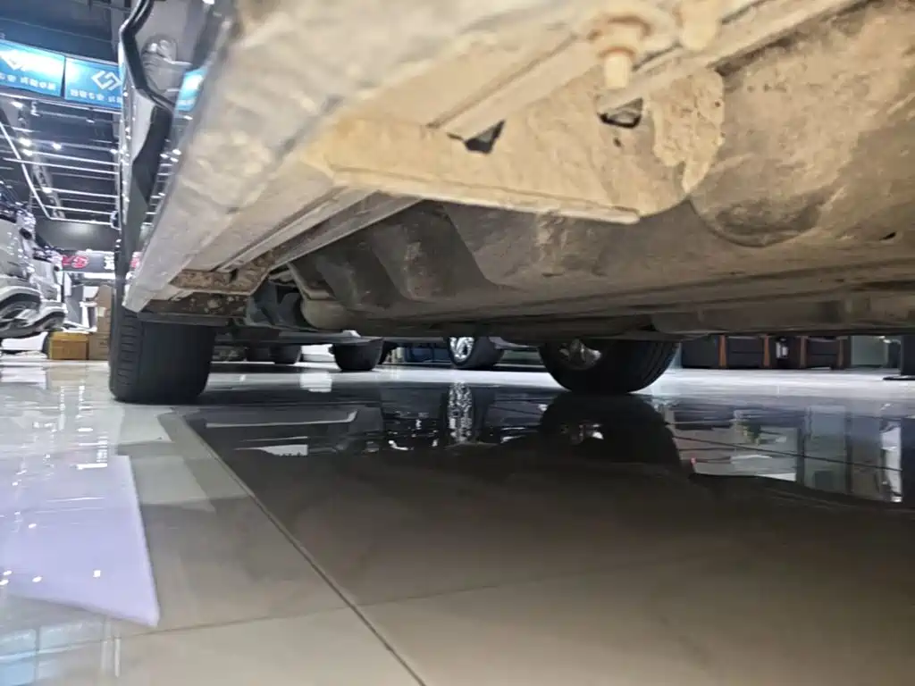 Ford Edge — миниатюра 21