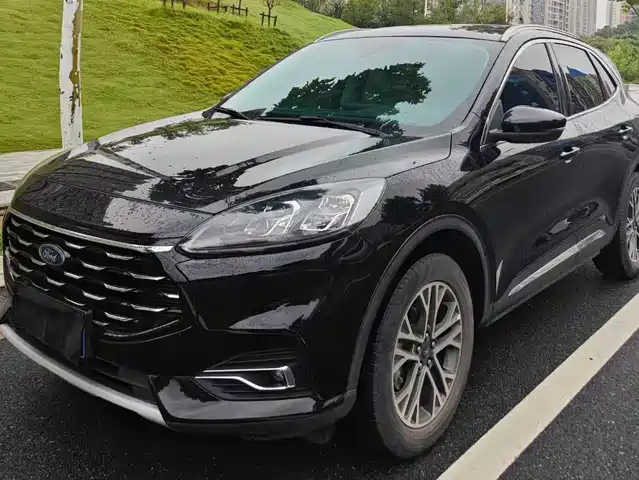 FORD RUIJI 2021