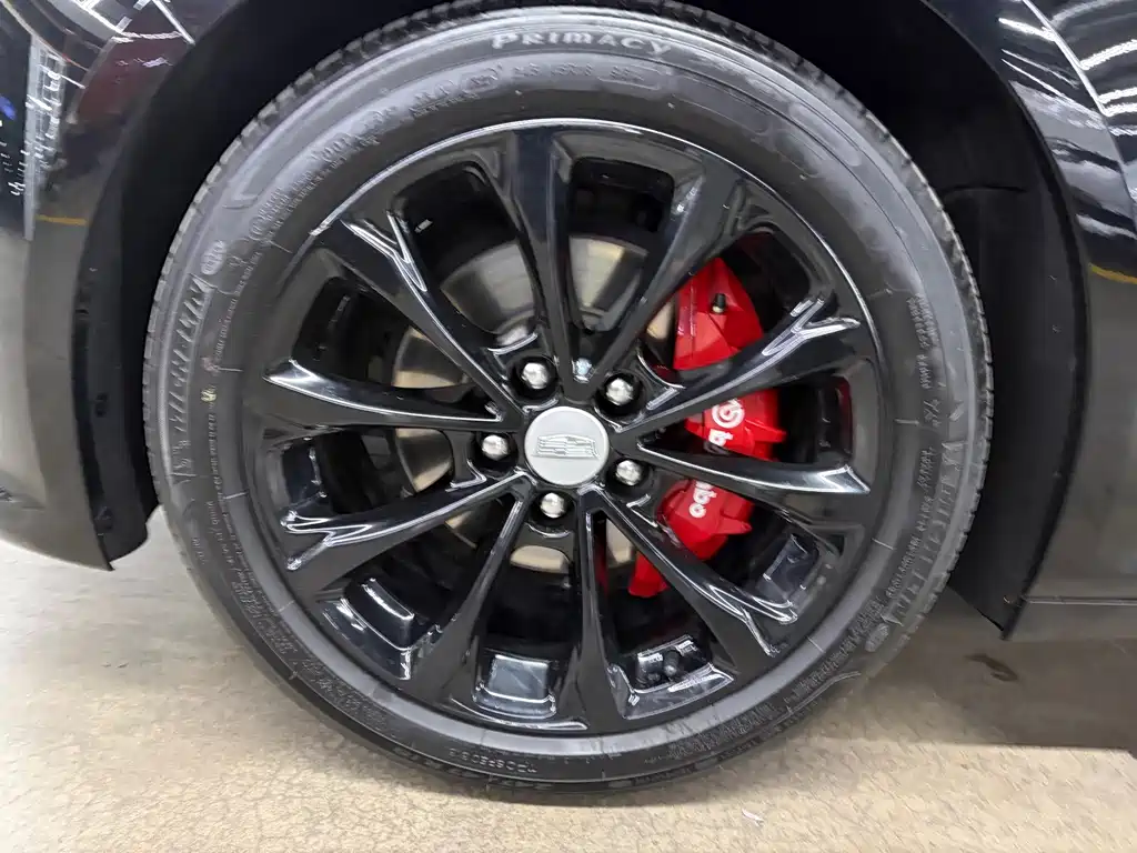 Cadillac CT5 — миниатюра 14