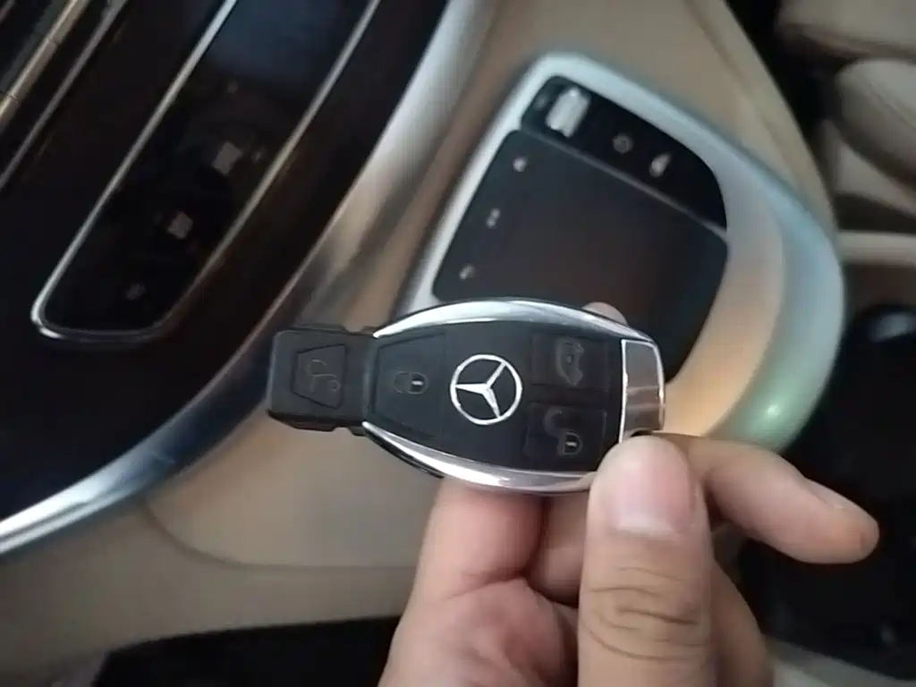 Mercedes-Benz V-Class — миниатюра 9