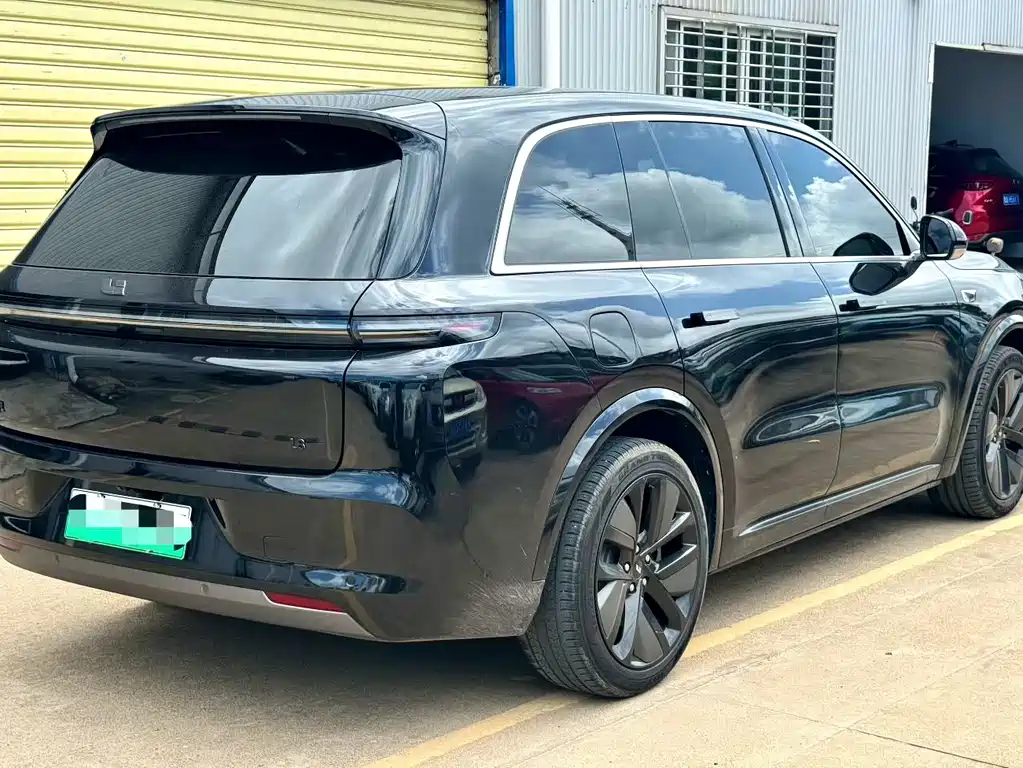 Li Auto Li L8 — миниатюра 2