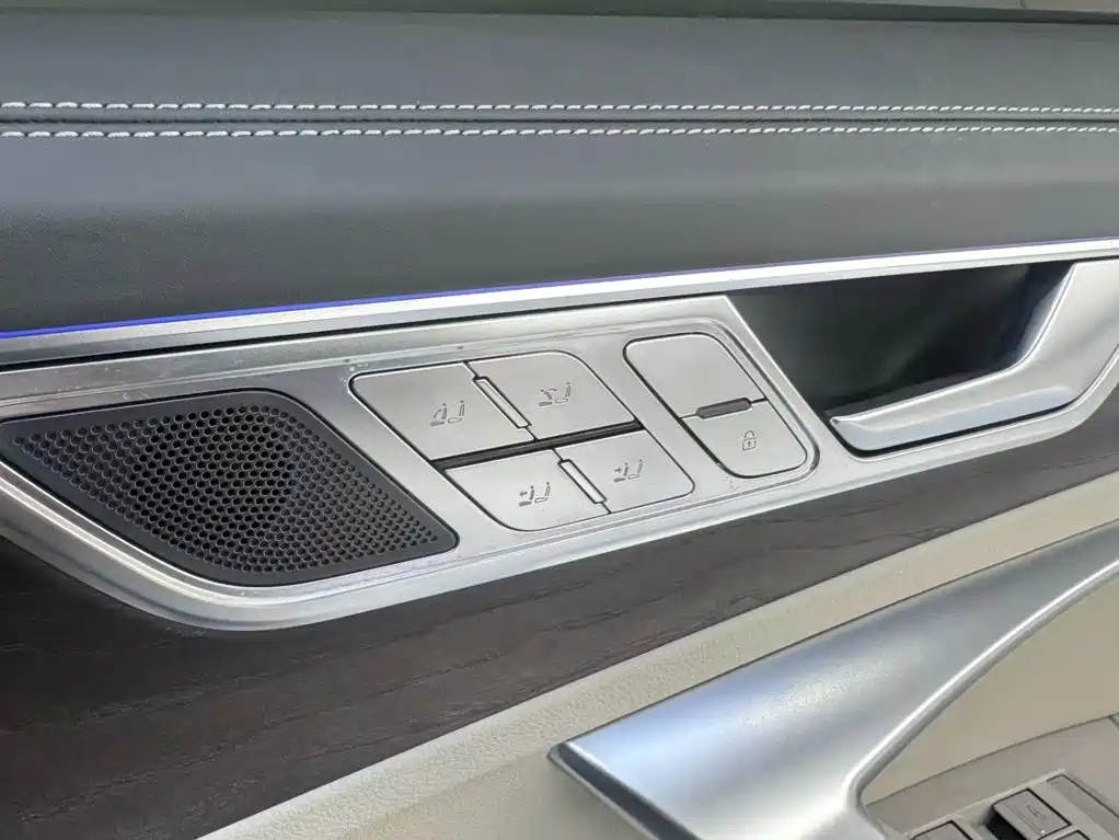 Audi A6L — миниатюра 17