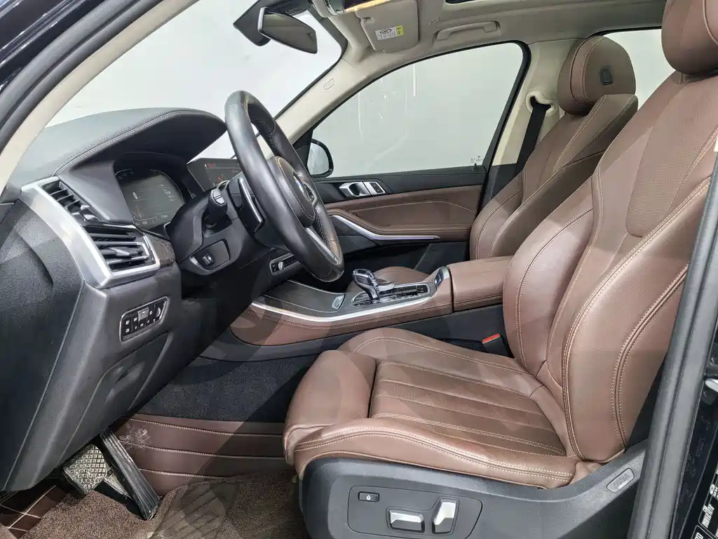 BMW X5 2020 xDrive40i M Sport
