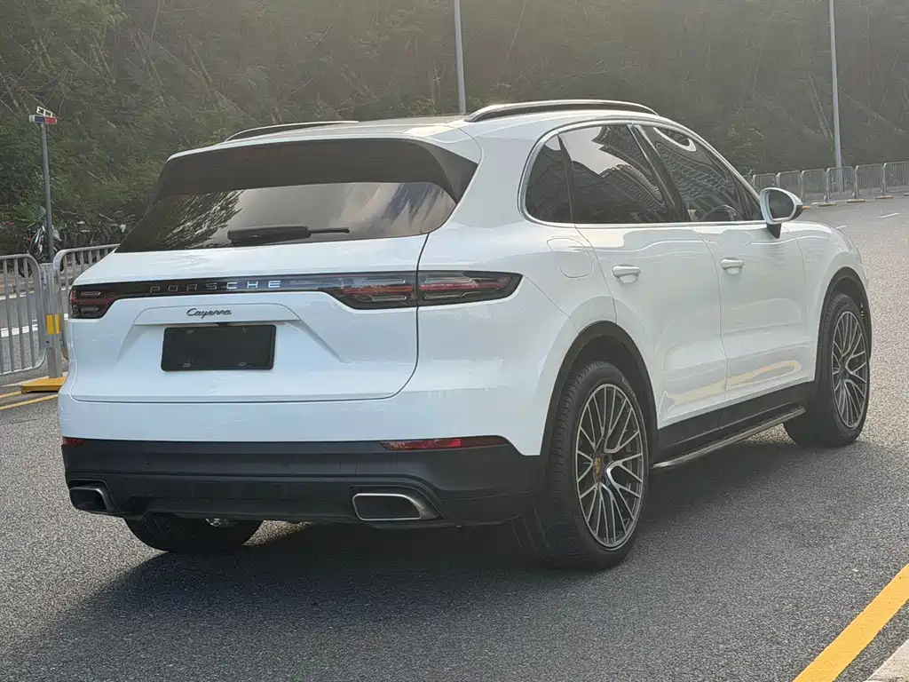 Porsche Cayenne 2019 Cayenne 3.0T