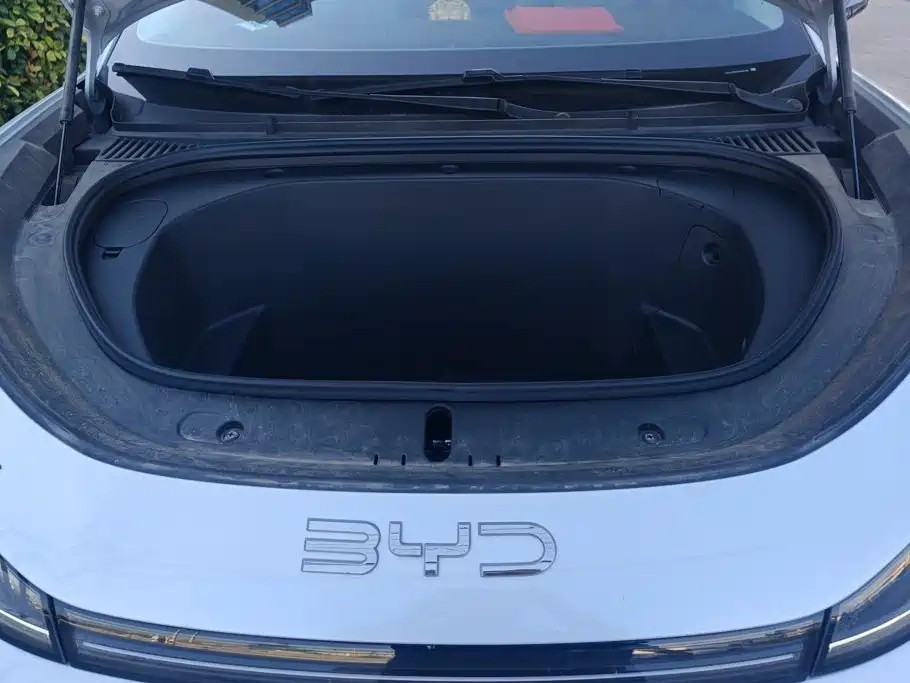 BYD Sealion 05 EV — миниатюра 10