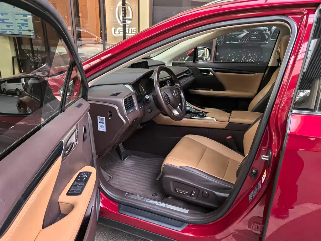 Lexus RX — миниатюра 8