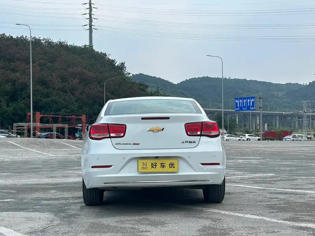 Chevrolet Malibu — миниатюра 8