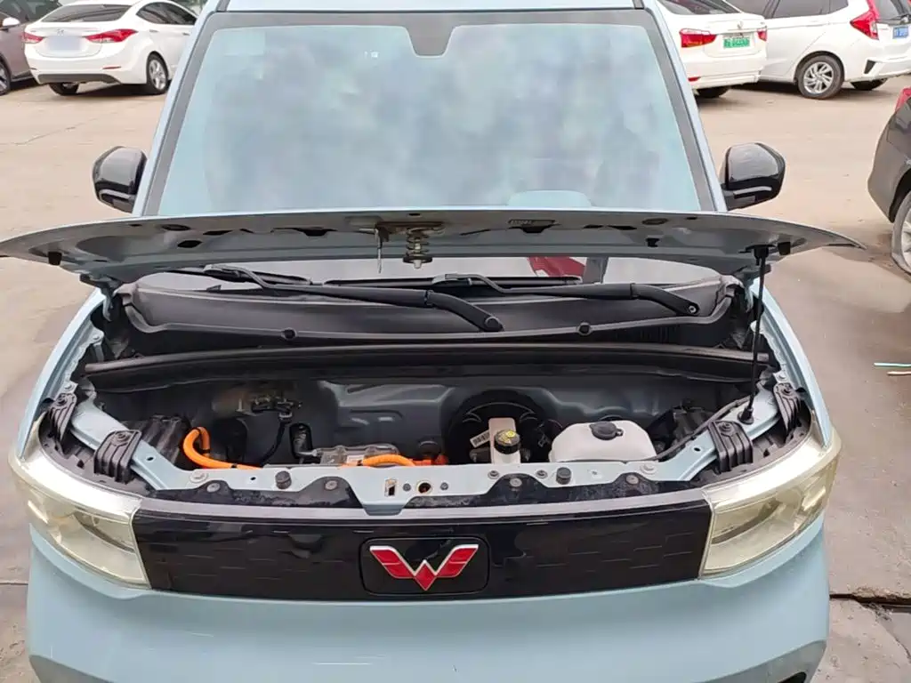 Wuling MINIEV — миниатюра 20