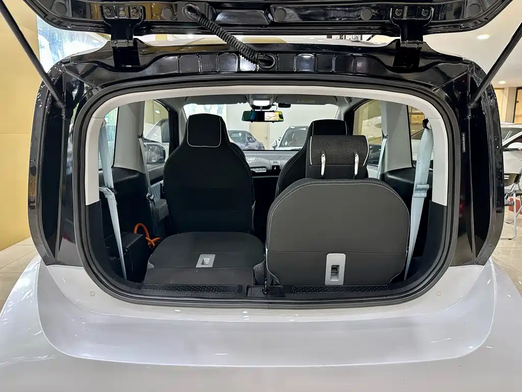 Baojun E300 — миниатюра 19