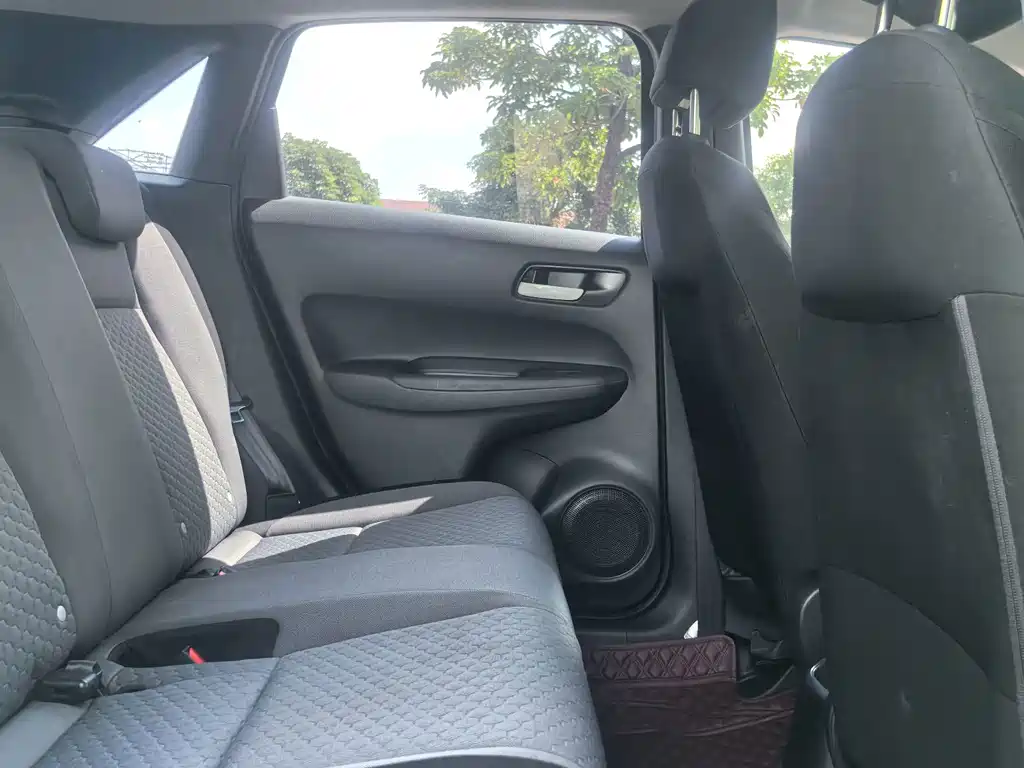 Honda Fit — миниатюра 16
