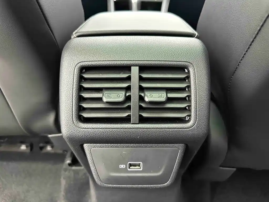 Jetta VS7 — миниатюра 14