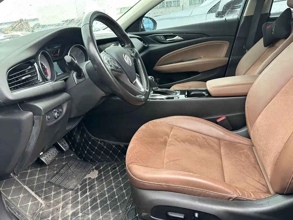 Buick Regal — миниатюра 4