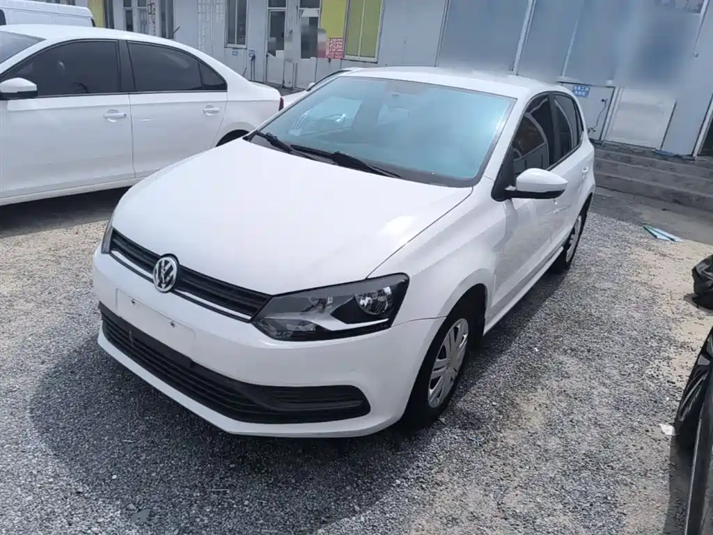 Купить Volkswagen Polo