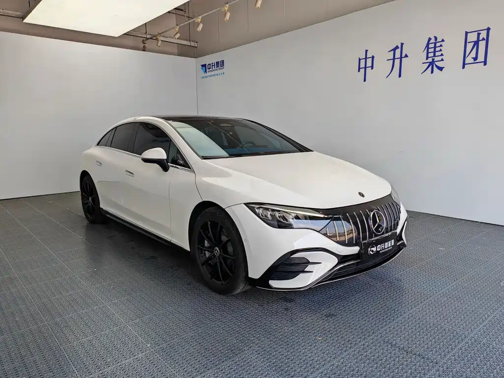 Mercedes-Benz EQE 2022 350