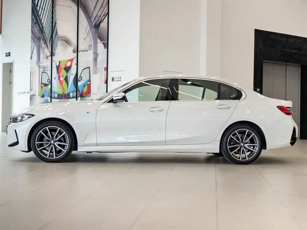 BMW 3 Series — миниатюра 5