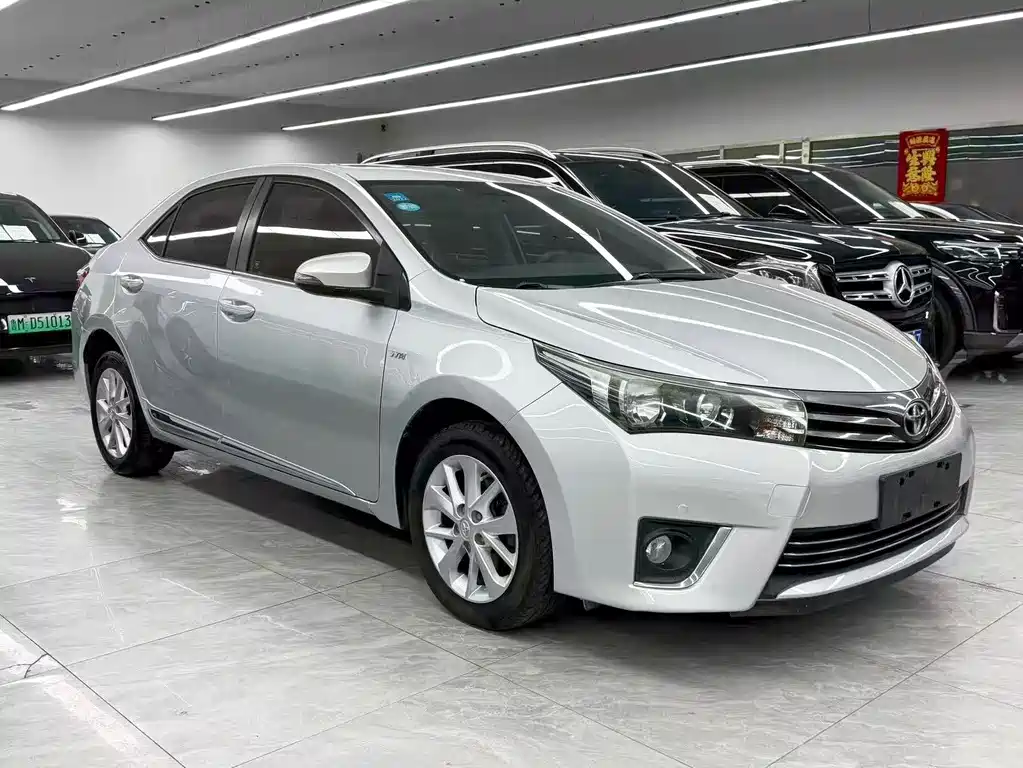 TOYOTA COROLLA