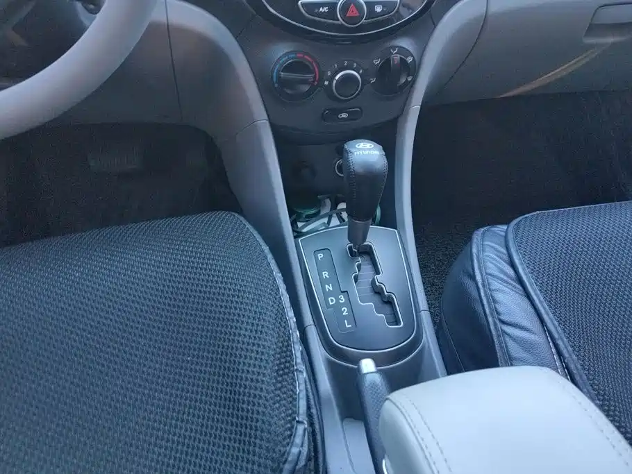 Hyundai Verna — миниатюра 16