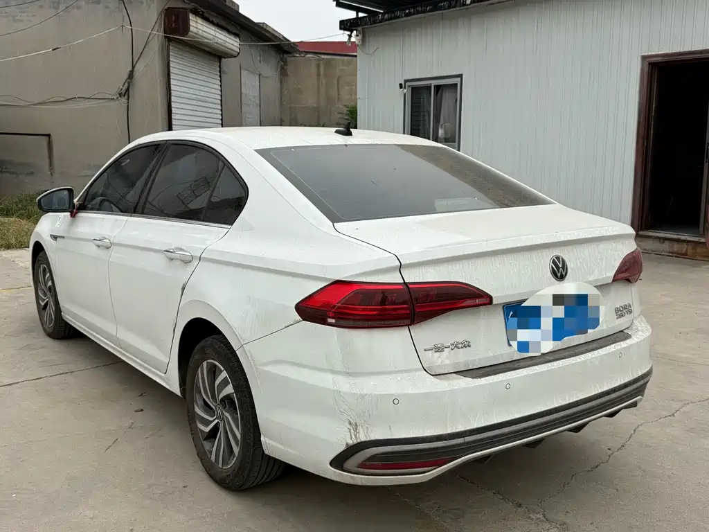 Volkswagen Bora — миниатюра 3