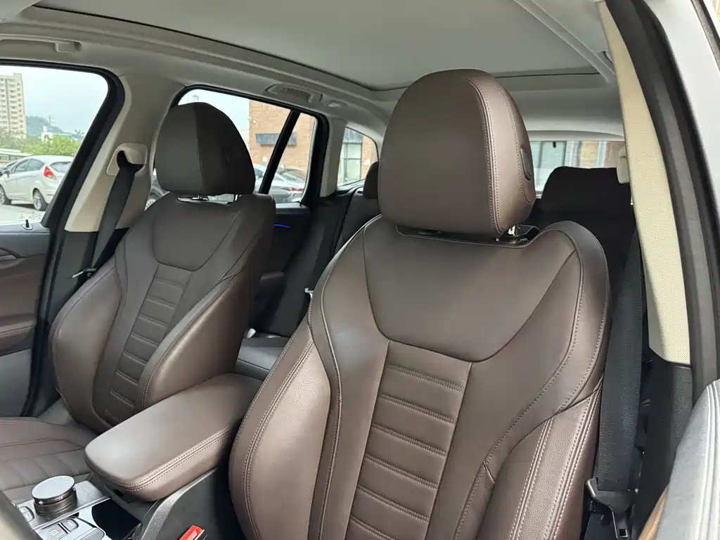 BMW X3 — миниатюра 18