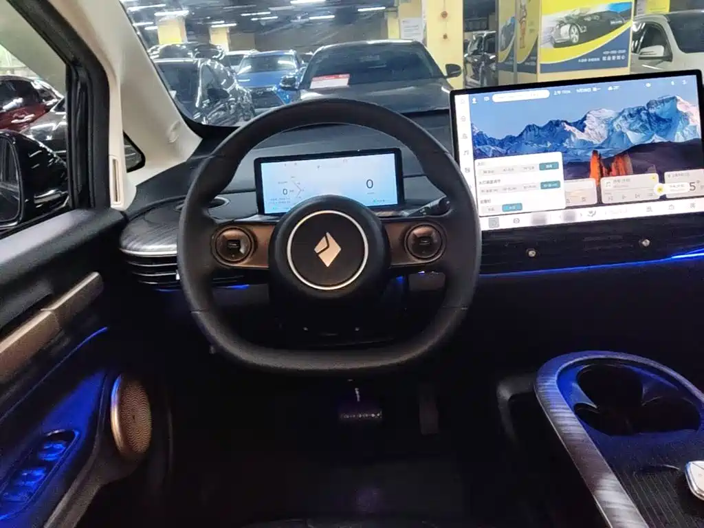 Baojun Yunduo — миниатюра 11