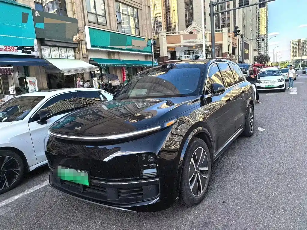 Li Auto Li L8